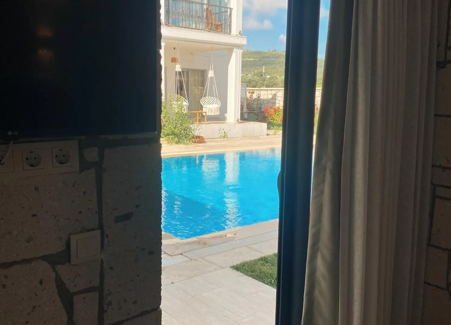 לינה וארוחת בוקר Çeşme Limon Hotel טורקיה