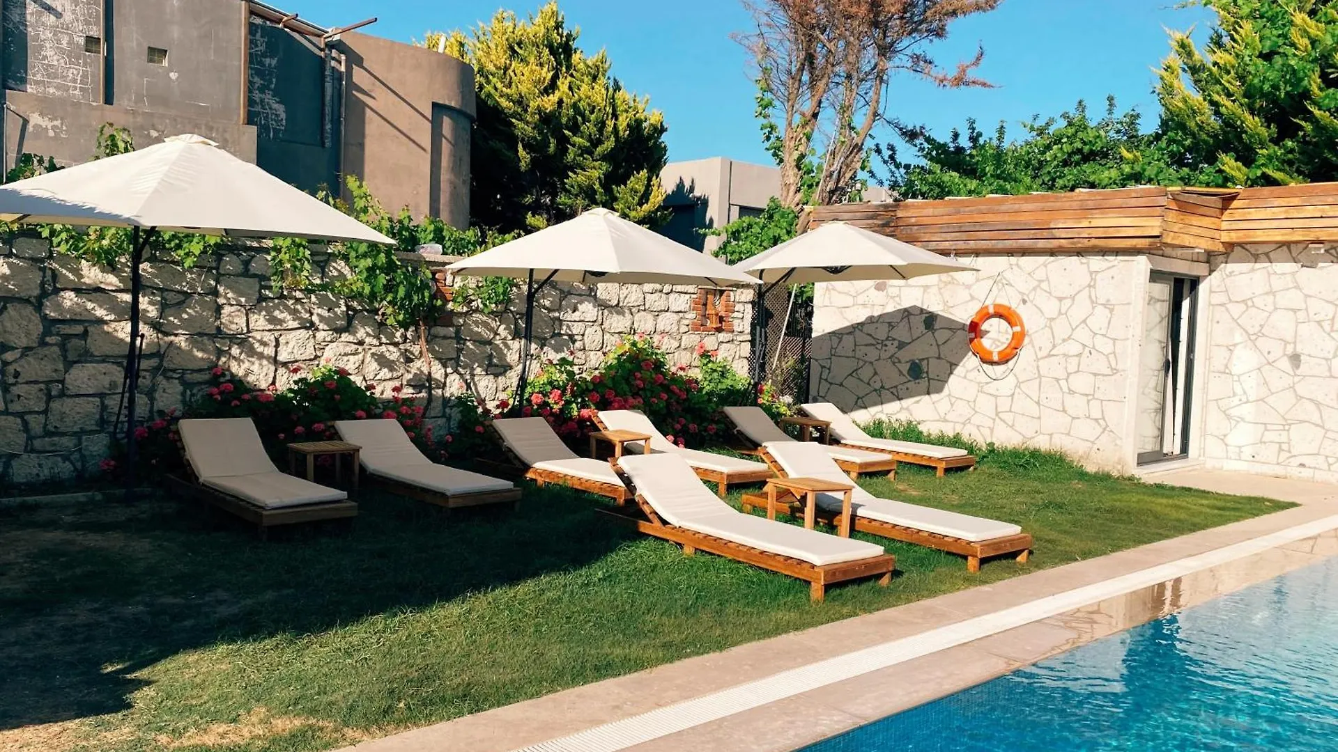 Çeşme Limon Hotel